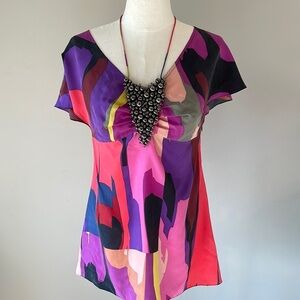TRACY REESE New York silk geometric blouse with unique V heavy beading front SM